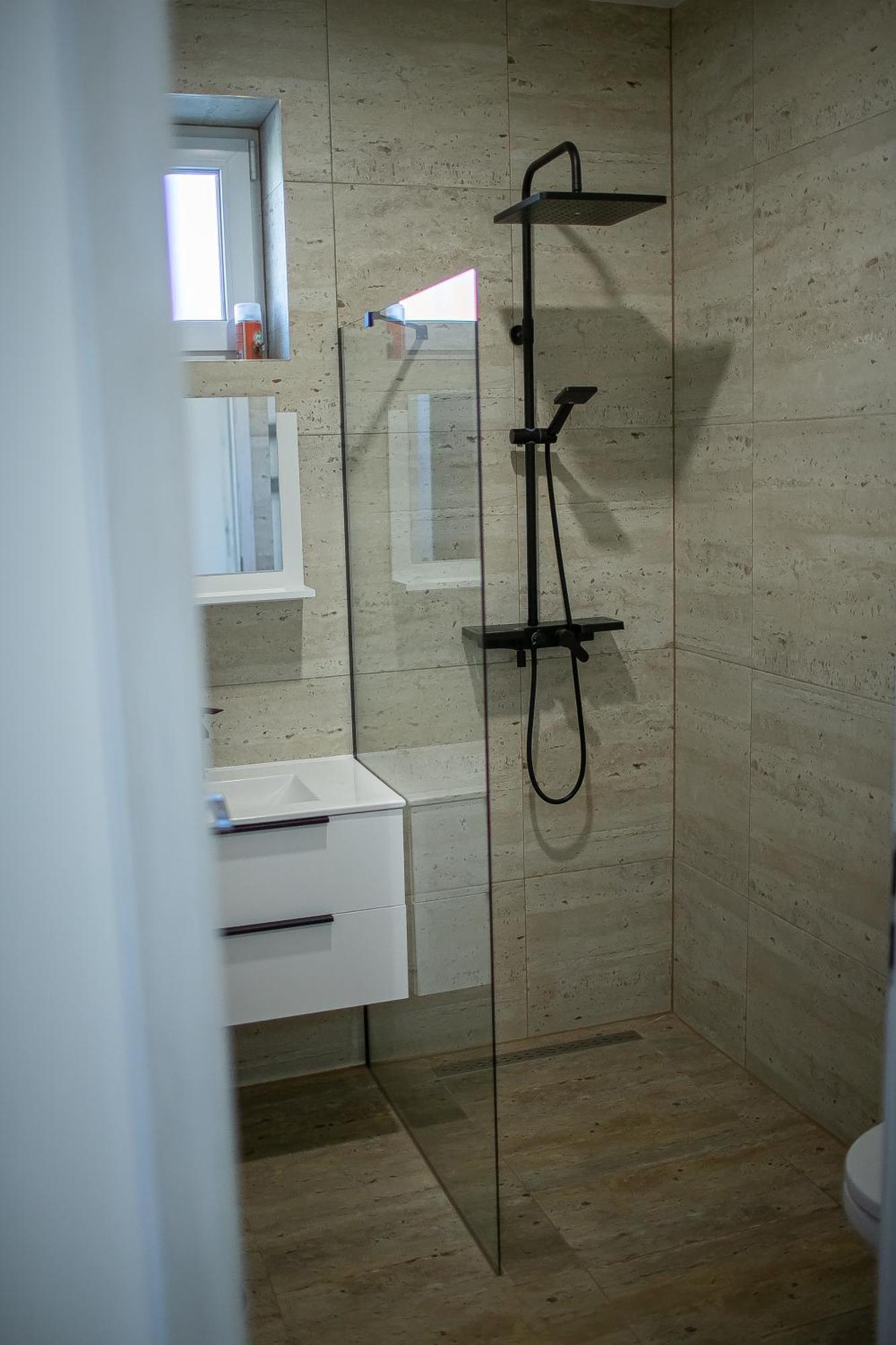 Barka Vendeghaz Aggtelek Apartment ภายนอก รูปภาพ