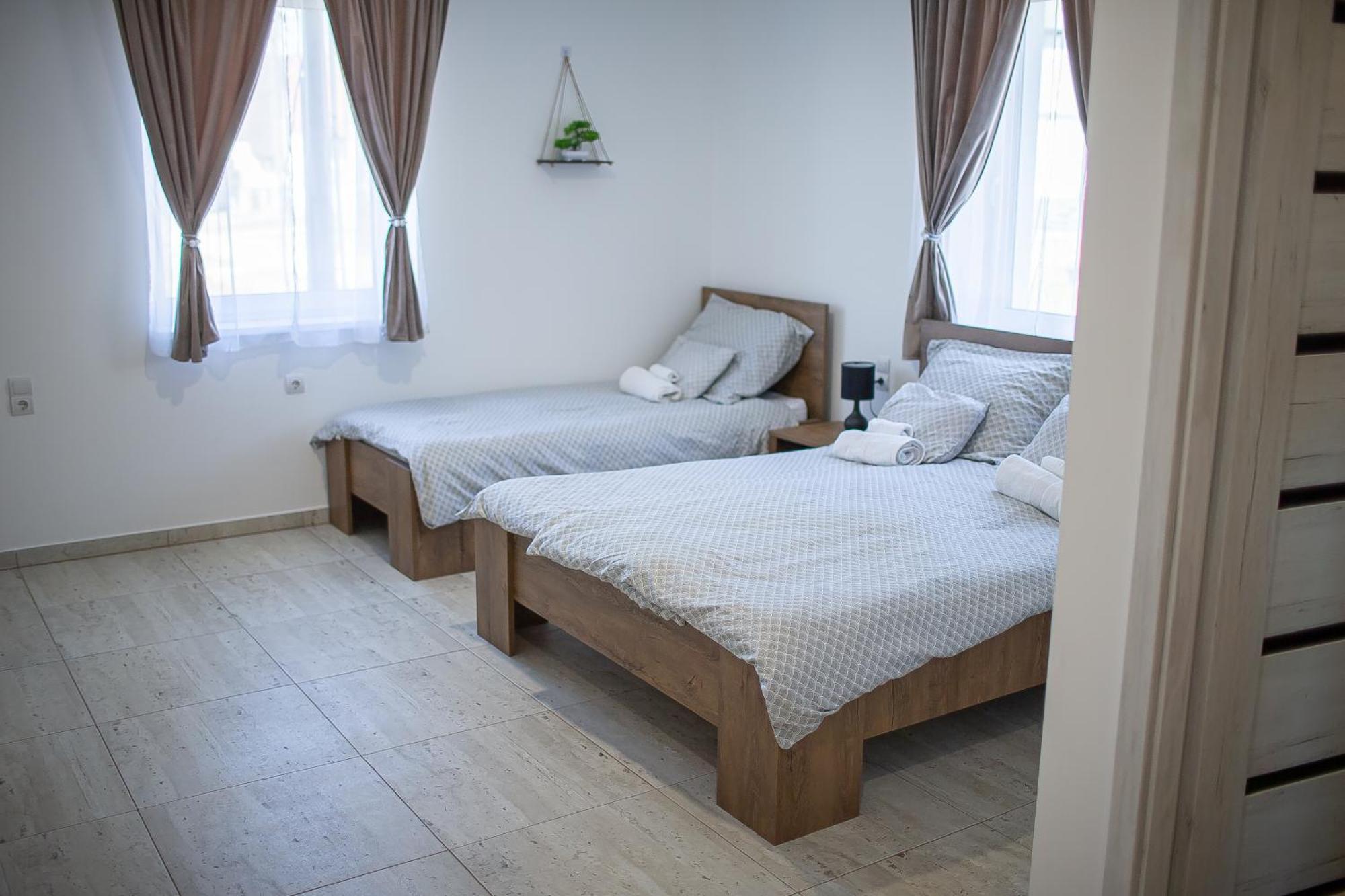 Barka Vendeghaz Aggtelek Apartment ภายนอก รูปภาพ