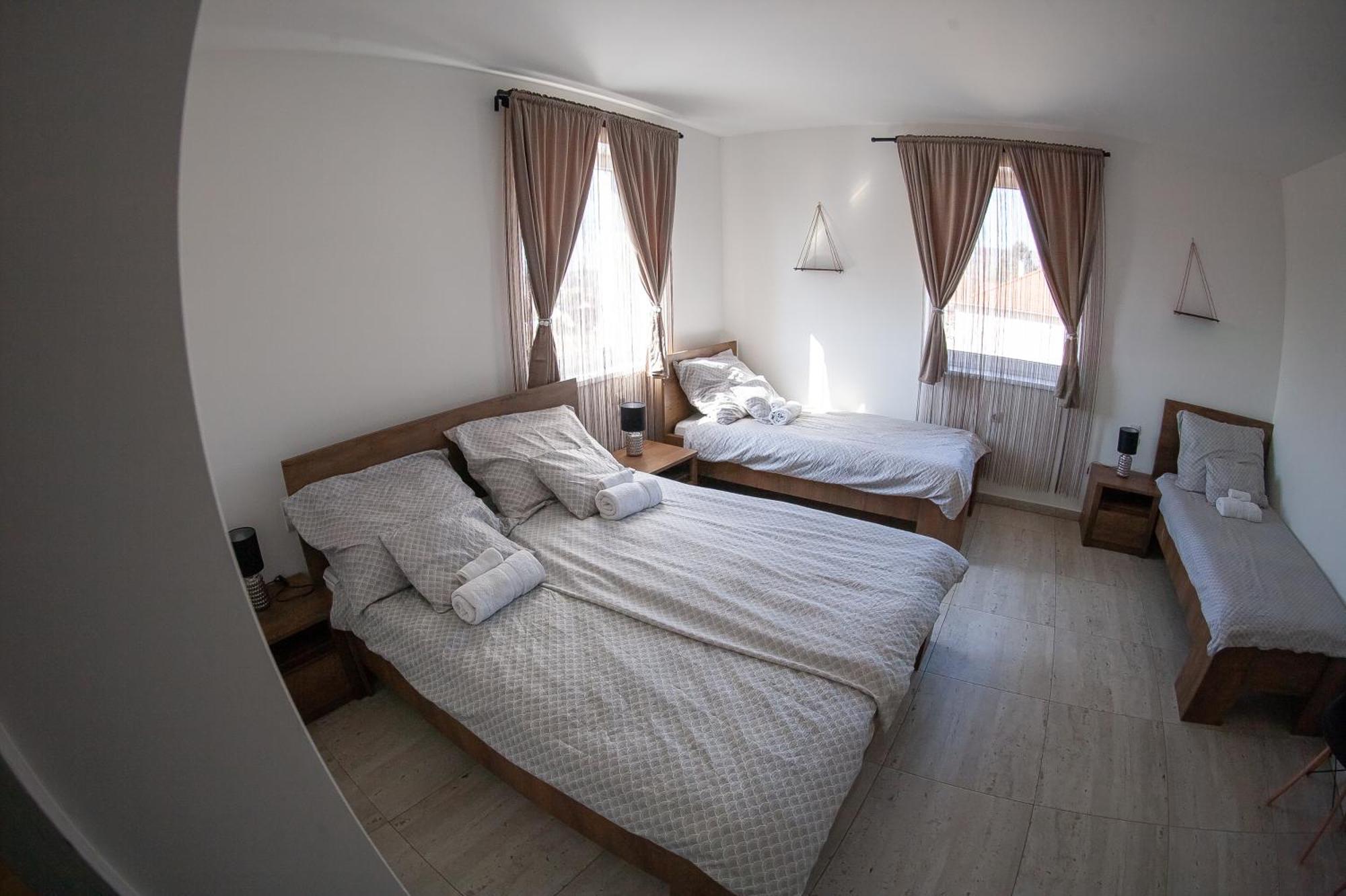 Barka Vendeghaz Aggtelek Apartment ภายนอก รูปภาพ